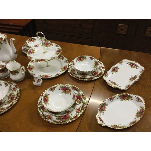 41 - 49 piece Royal Albert 