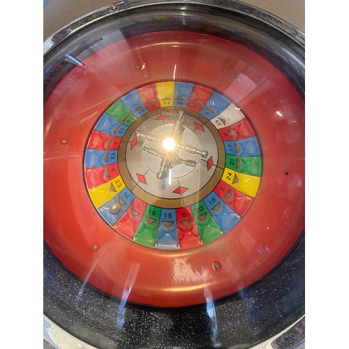 224 - Classic Roulette 2p, 6 player arcade game.
160cm h x 122cm l x 122cm w