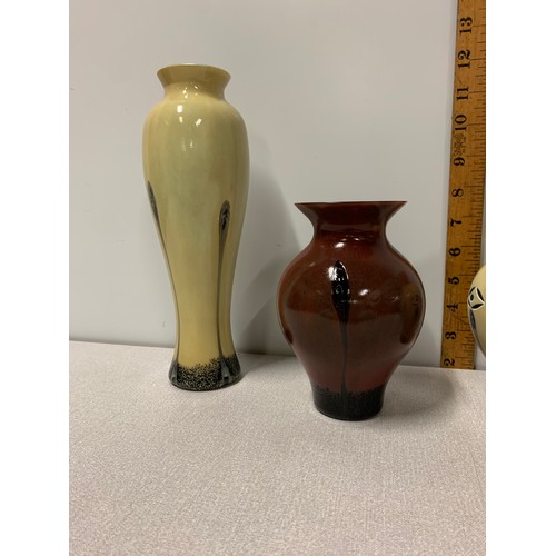 88 - Art nouveau Caithness ebony sand vases.
Tallest 26cm