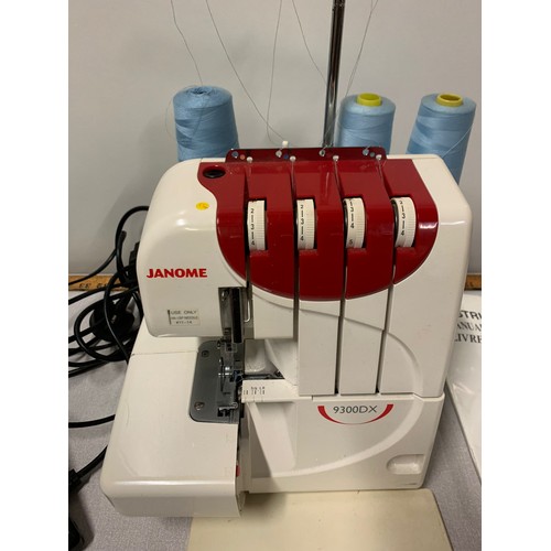 62 - Janome 9300DX overlocker.