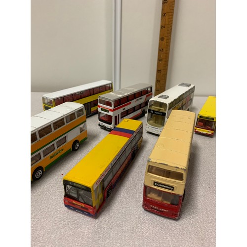 159 - 12 x Die Cast play-worn buses.