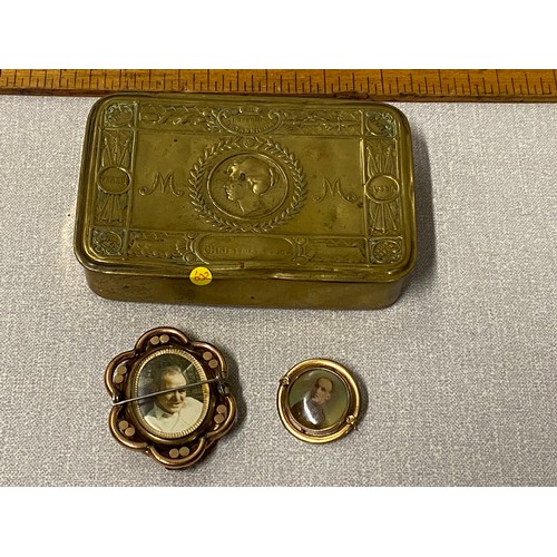 286 - WW1 Christmas tin along with 2 mourning brooches.