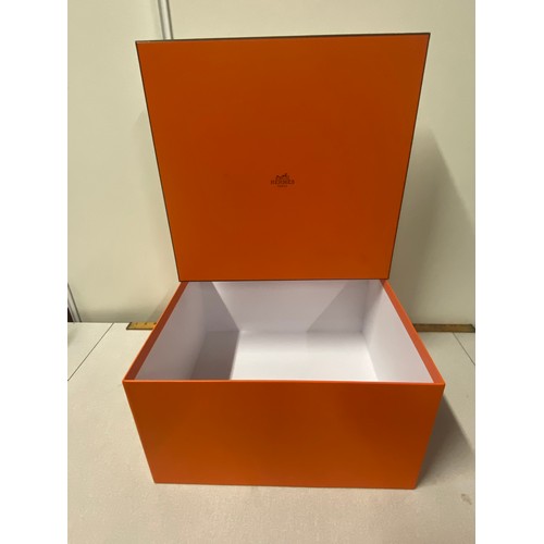 21 - Very large Hermes gift box.
42cm l x 40cm d x 23cm h