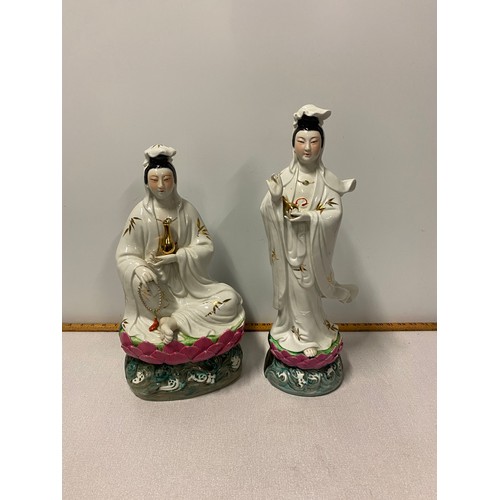 10 - Large pair of Republic Of China ceramic figures (slight dame to 1 of the flowers)
Tallest 47cm