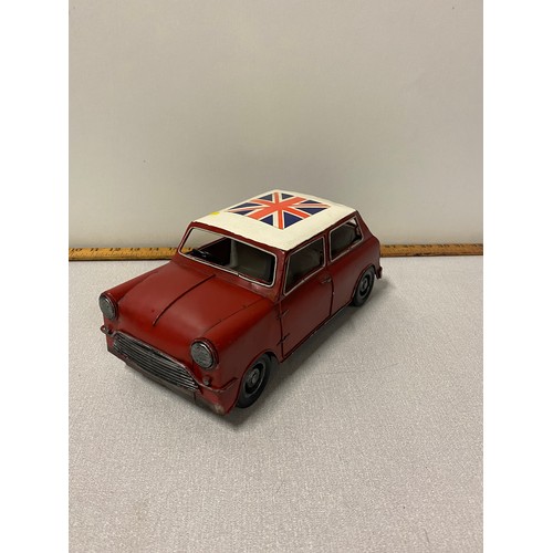 32 - Tin plate mini cooper.
29cm L