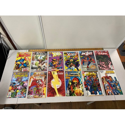 35 - 12 comics to include DC, Marvel & Amalgam.