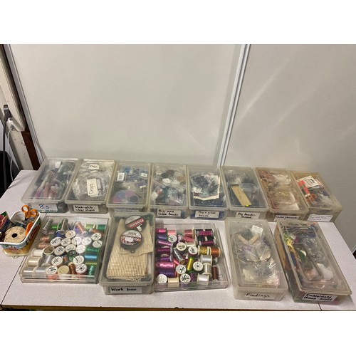 594 - Large selection of sewing items.