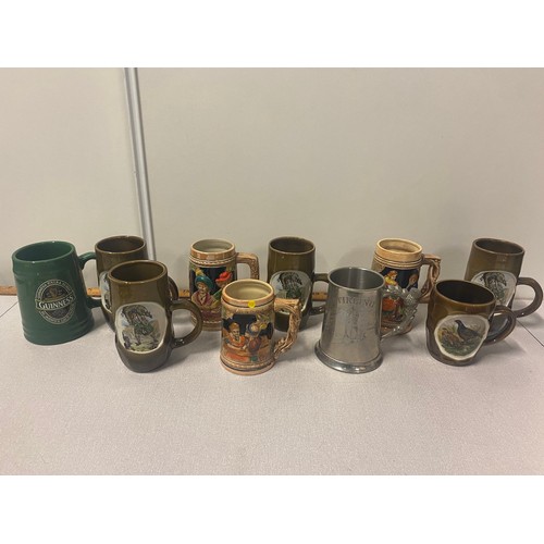 8 - Selection of vintage tankards to include Montrose pottery etc.