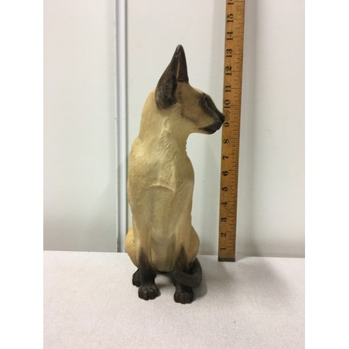 206 - Country Artist, large cat sculpture - Siamese - sitting - brown.
30cm h