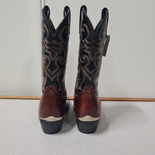 73 - New pair of leather Cowboy boots with metal detailing. Size 9.5
RRP £199.99