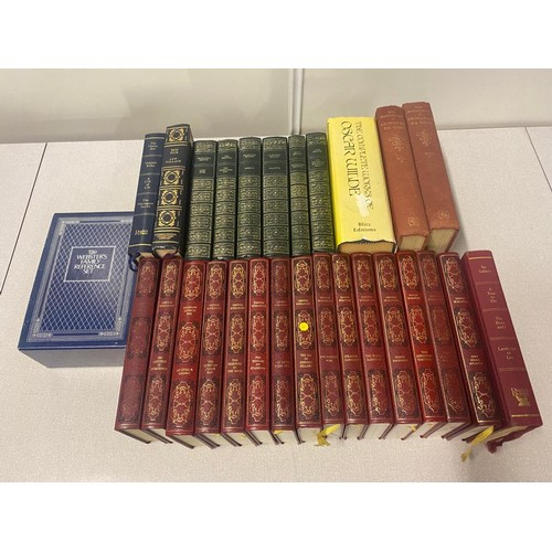 434 - Selection of vintage books to include The Complete Works of Oscar Wilde etc.