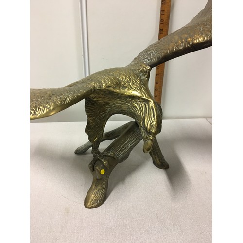 8 - Large brass eagle ornament.
68cm x 51cm