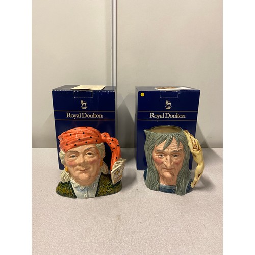 42 - 2 boxed Royal Doulton Toby jugs - Witch and Fortune Teller.
Tallest 18cm