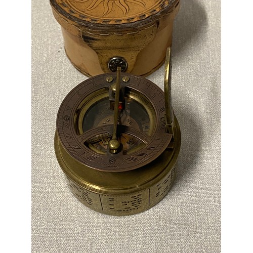 265 - reproduction sun dial compass