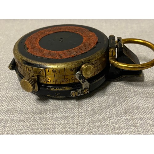 339 - ww1 officers marching compass 1916 to include leather case , possibly by cruchon & emons