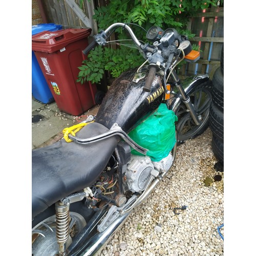 246 - Yahmha 650 motorcycle and additional parts - Comes with import and original purchase paperwork. Last... 