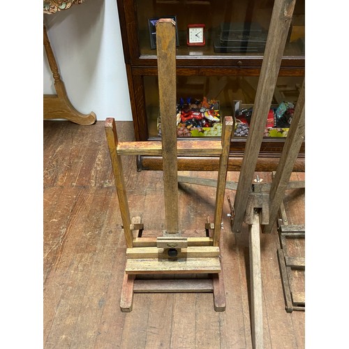 445 - 3 x vintage wooden easels to include Daler - Rowney.
tallest 183cm