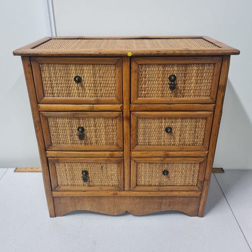 121 - Vintage rattan and bamboo 6 drawer chest.
55cm x 56cm x 20cm