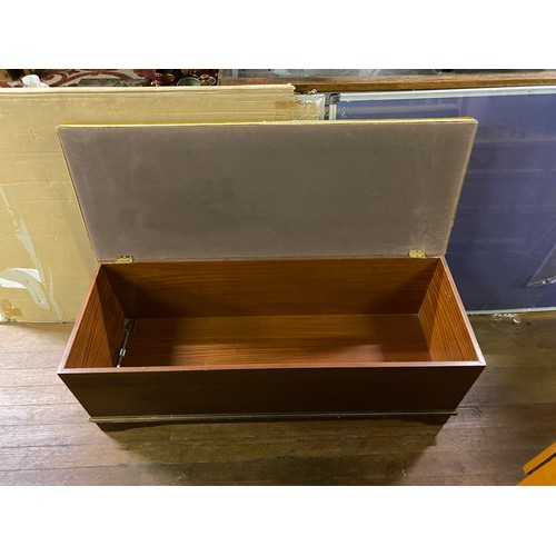 330 - large Vintage wooden blanket box with padded seat.
122cm long