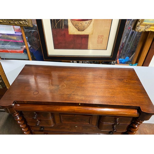 119 - Victorian mahogany barley twist Scottish chest of drawers. (Crack to the top)
130cm l x 120cm h x 60... 