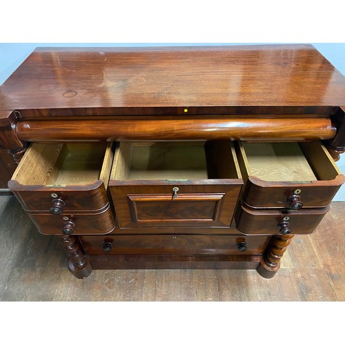 119 - Victorian mahogany barley twist Scottish chest of drawers. (Crack to the top)
130cm l x 120cm h x 60... 