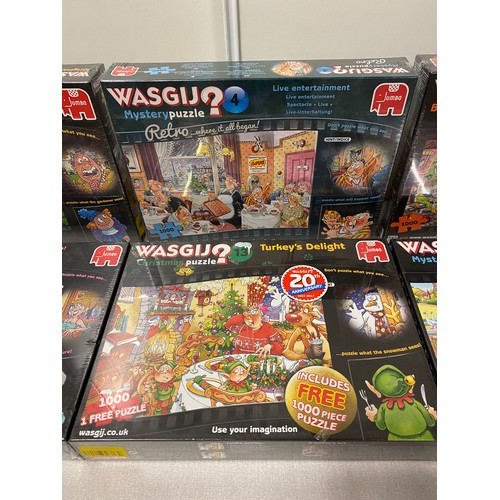 467 - 6 x new Wasgij puzzles.