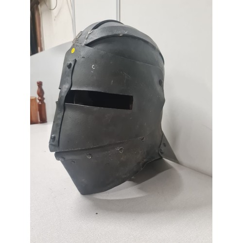 1 - Large heavy cast metal bascinet helmet.
Approx 40 cm h