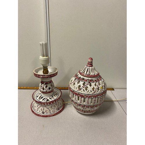 35 - Hand Painted ceramic table lamp.
Approx 55cm