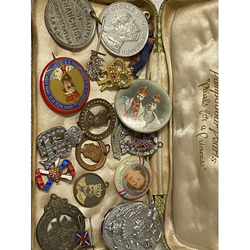 79 - Selection of vintage pin badges to include British Legion etc. and Royal badges.