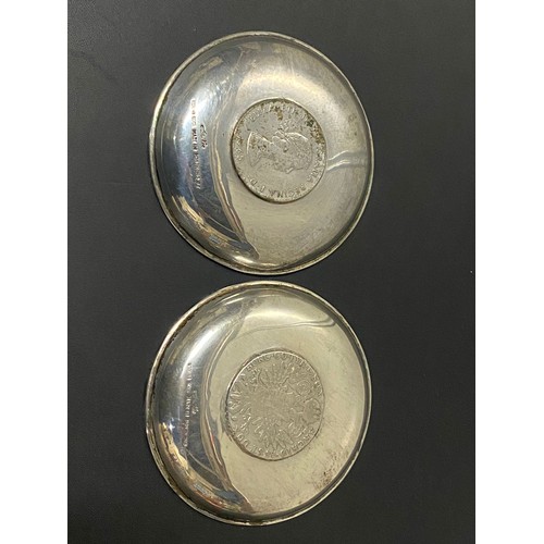 470 - 2 Chinese silver coin dishes depicting Austrian Empress Maria Theresa & Winston churchill
130 grams