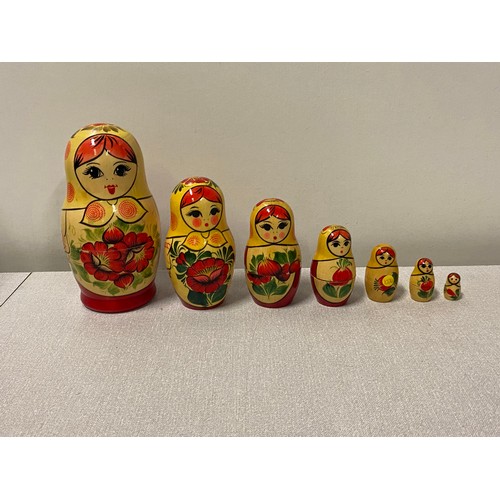 23 - Nest of 7 Russian dolls.