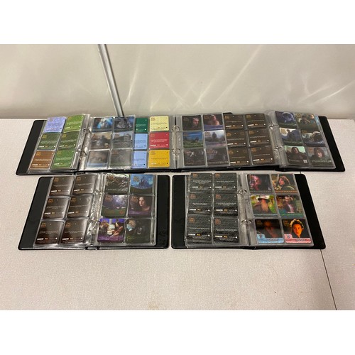 118 - 5 x Action Flipz LOTR Collection albums filled with collectors cards.