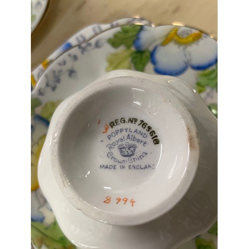 10 - 40 piece Royal Albert Poppyland tea set.