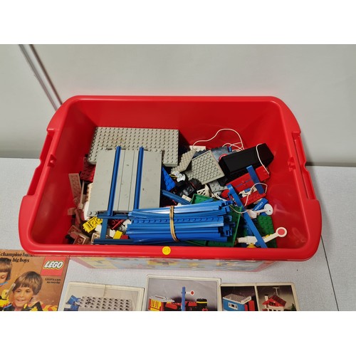 208 - Box of vintage Lego.