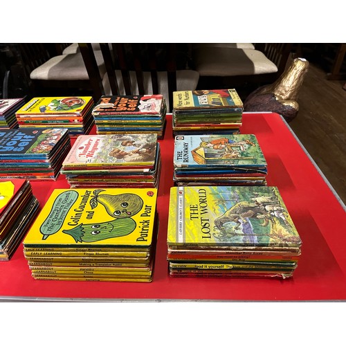 210 - Large qty of vintage ladybird books 60's/70's etc. to include The Little Mermaid and The Sorcerers A... 