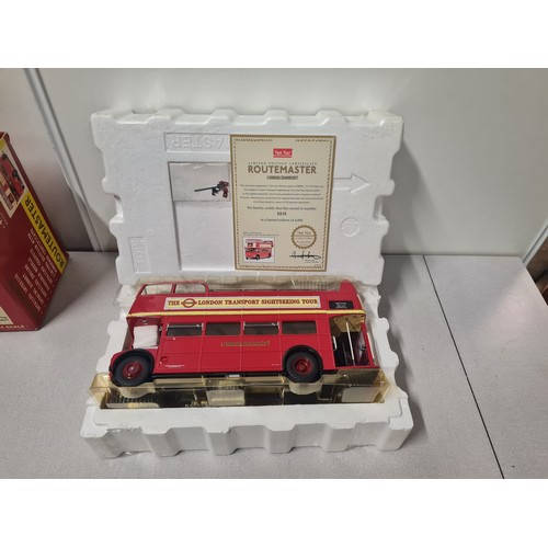 60 - Boxed Sunstar Routemaster die cast London sightseeing tour bus 1:24 scale. comes with certificate.