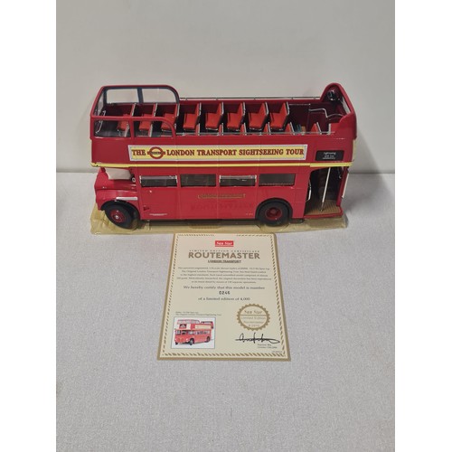 60 - Boxed Sunstar Routemaster die cast London sightseeing tour bus 1:24 scale. comes with certificate.