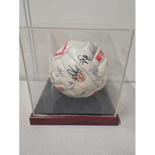 315 - Signed Nottingham Forest football in display box.