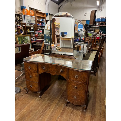 55 - Antique Bur Walnut dressing table with 3 way mirror.
159cm h