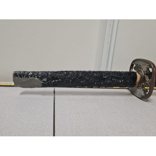 100 - Ornamental Samuri sword (handle needs attention)
100cm