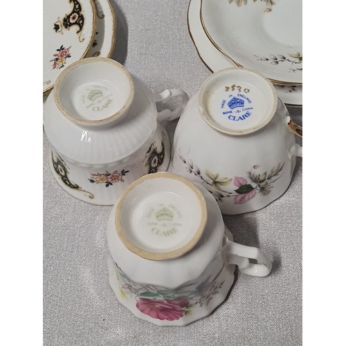 404 - Selection of vintage tea ware to include Clare etc.