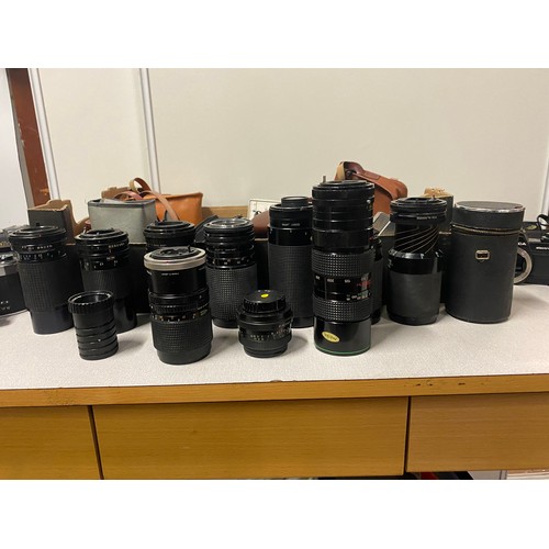 25 - Large selection of cameras & lenses to include Pentax Practicka etc.