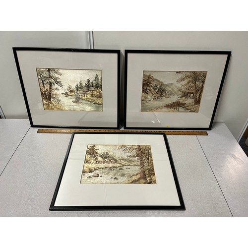 359 - 3 japanese silk embroidered framed art pictures 
49 x 41cm