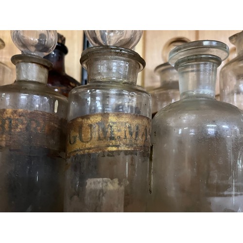 377 - large collection of apothecary bottles