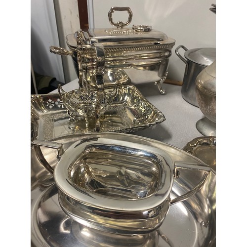 468 - Large qty of vintage plated ware to include servers and trays etc.