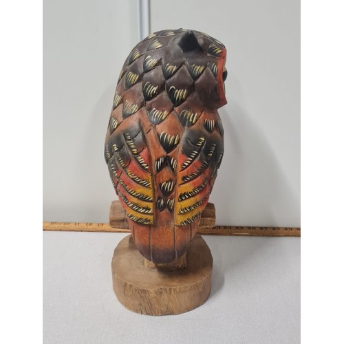 5 - Large carved wooden owl. 
42cm h