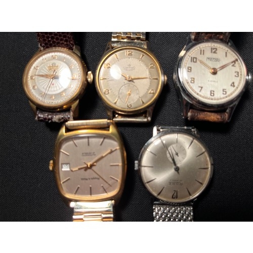 60 - 5 vintage watches to include , smiths delux , ingersol triumph, rone, mapping & web & tunis deluxe 
... 