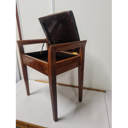 80 - Vintage piano stool with storage.