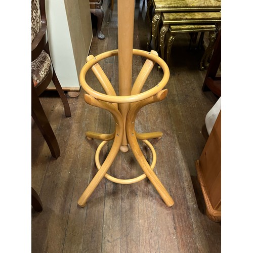 35 - Oak bent wood coat stand.