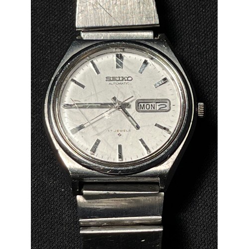 221 - Vintage 1970's/80's Seiko 6309-8300 automatic wrist watch.